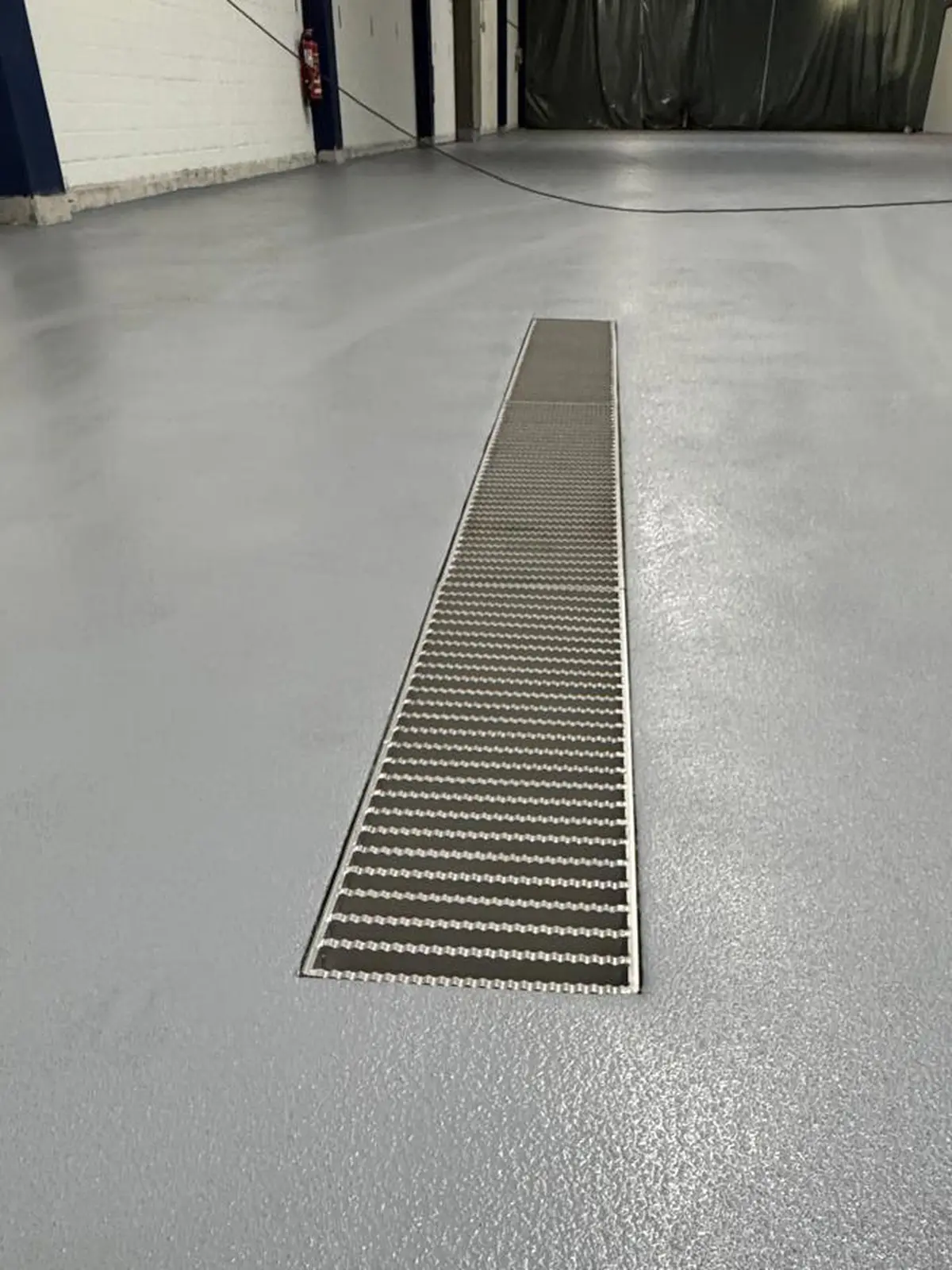 Box channel used in the laboratory