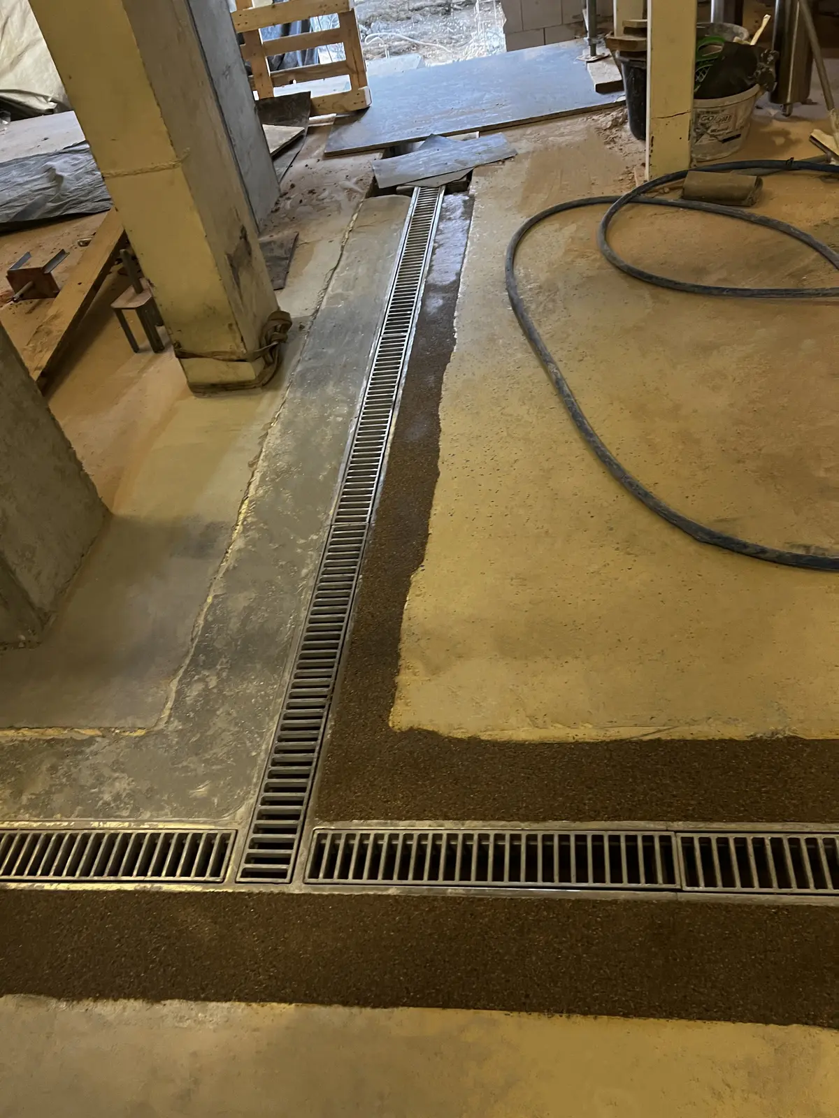 Installation of a drainage channel with ladder covers 25x8mm