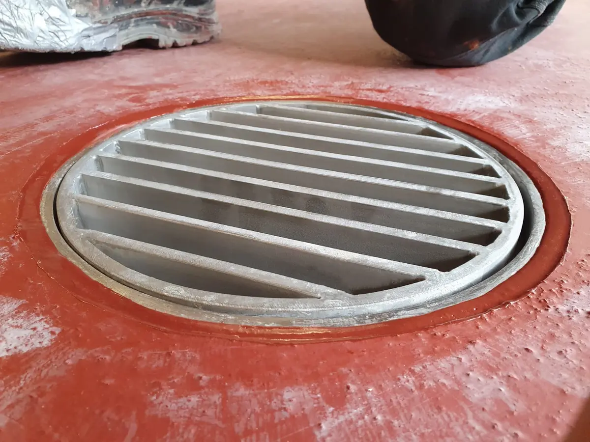 Stainless steel round floor drain with ladder cover