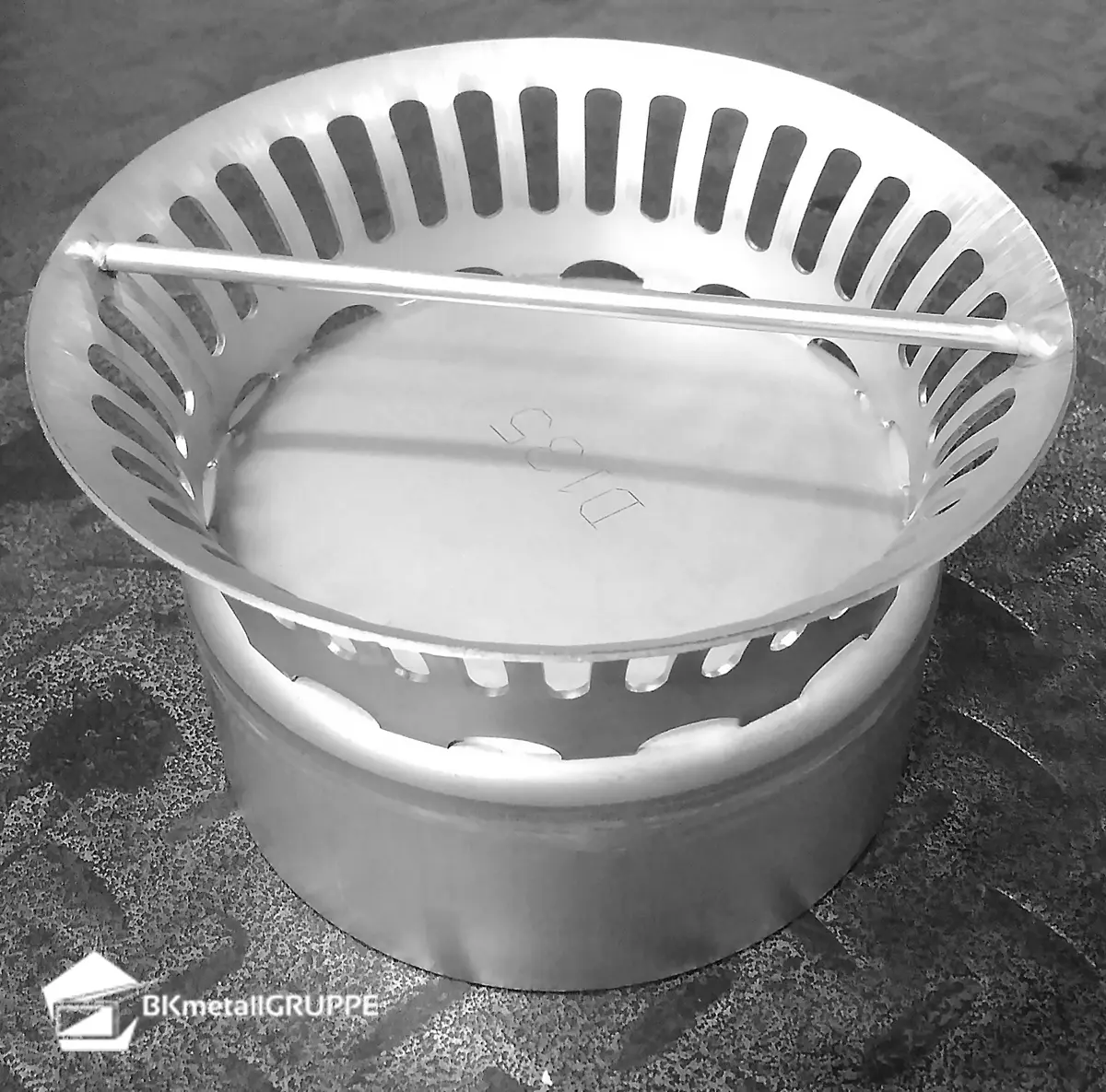 Sediment basket for floor drain